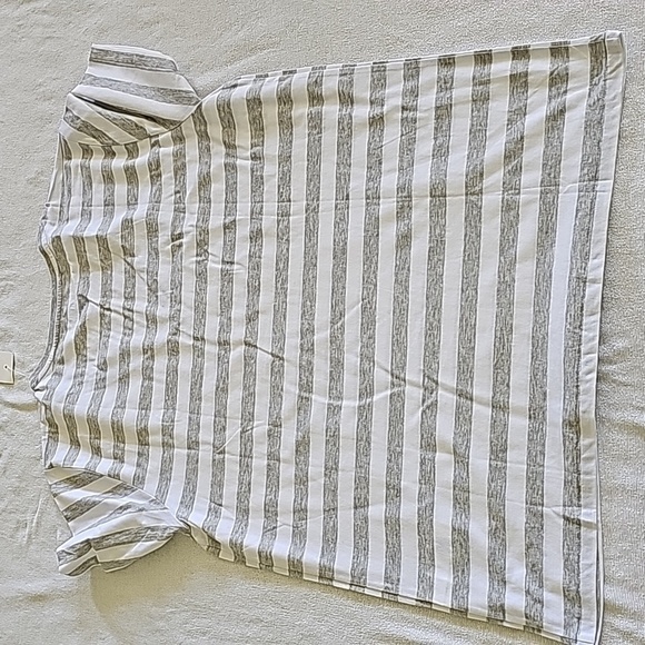 Polo Ralph Lauren V-Neck T-shirt - Picture 4 of 6